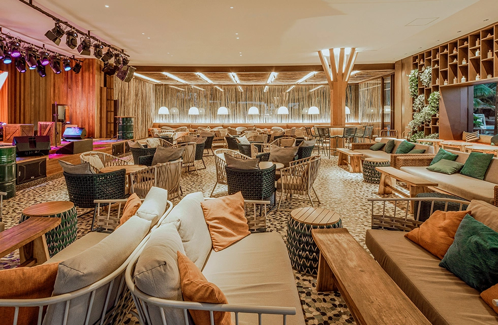 área de eventos fechada no Clara Dourado
