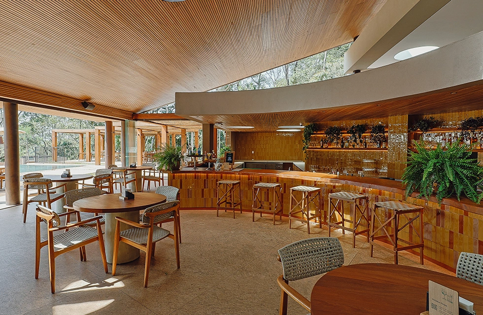 bar da psicina do resort clara arte